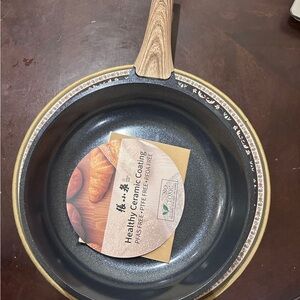 Ceramic Coated Black Frying Pan with Wooden Handle